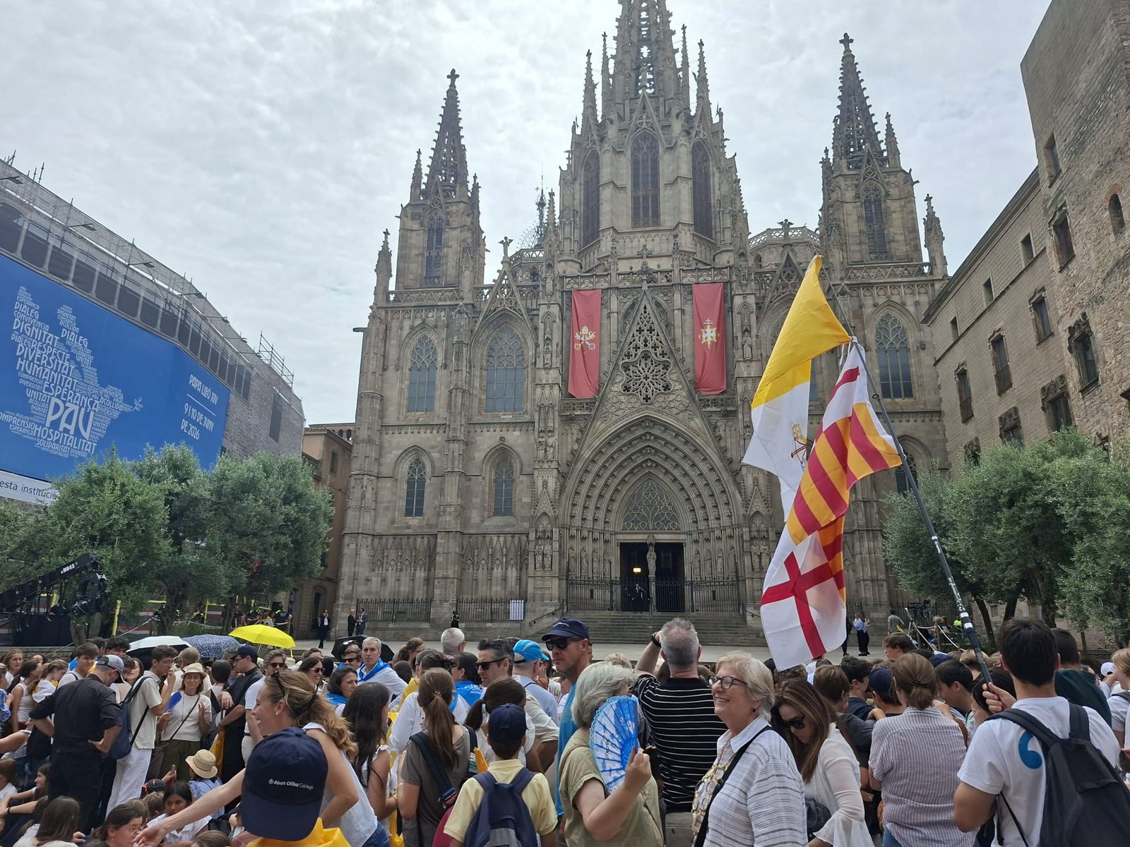 La catedral de Barcelona, a la espera del Papa