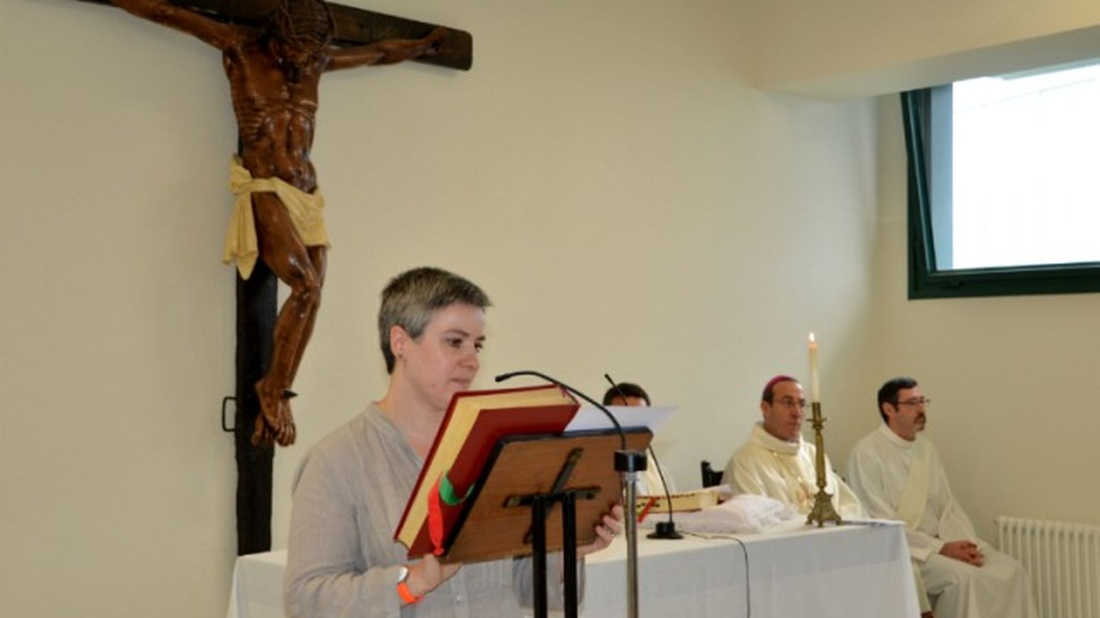 El obispo Francisco y el diácono Fernando