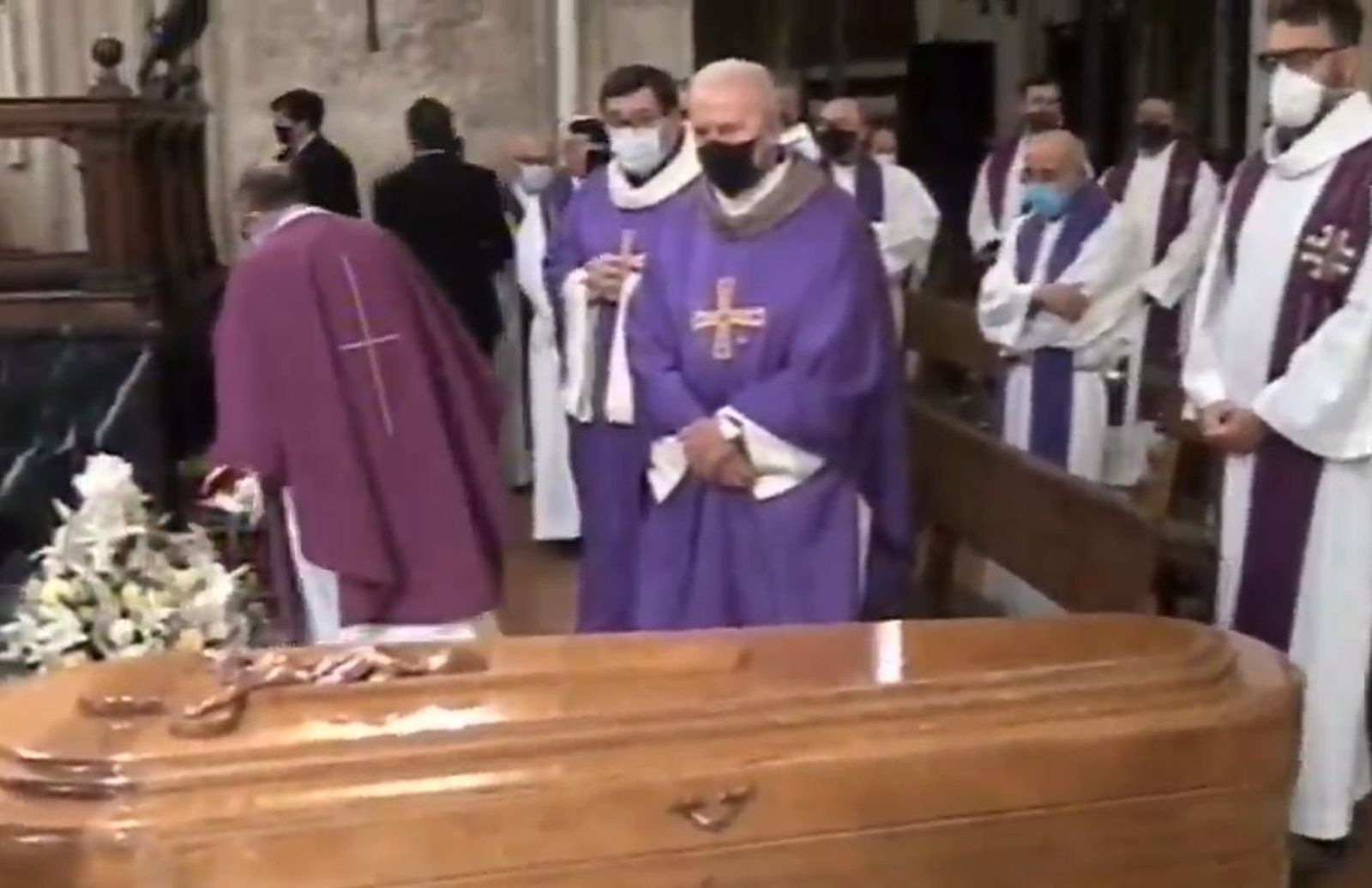 Féretro de Antonio Algora