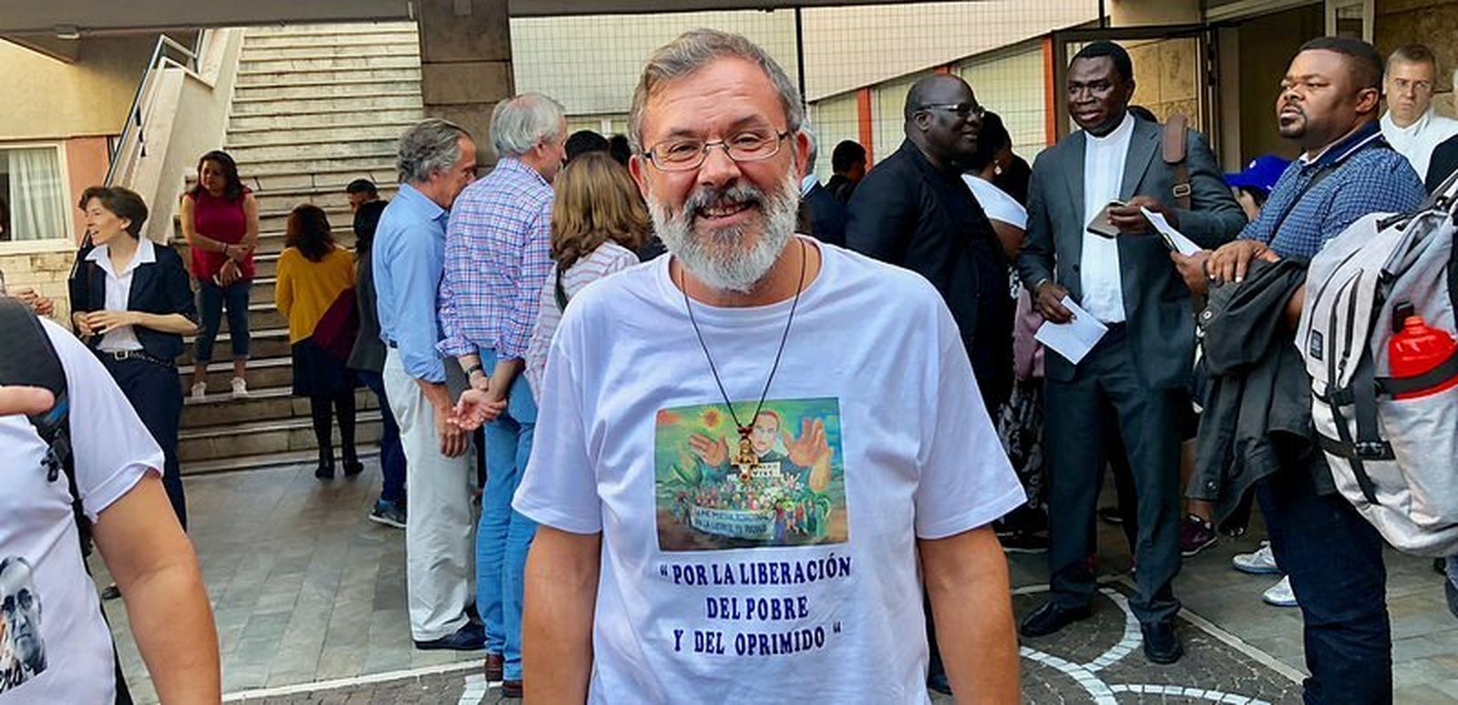 Javier Sánchez, el cura antideshaucios, en Roma