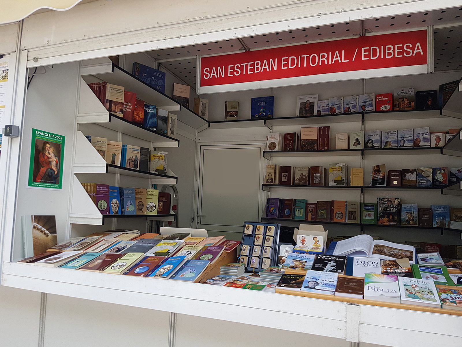 San Esteban Editorial - EDIBESA, en la caseta 128 de la FLM 2021