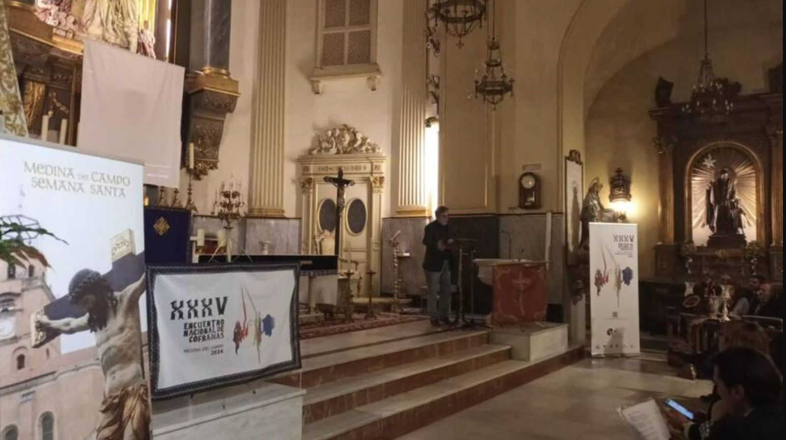 Jesús Bastante presentó la Semana Santa de Medina