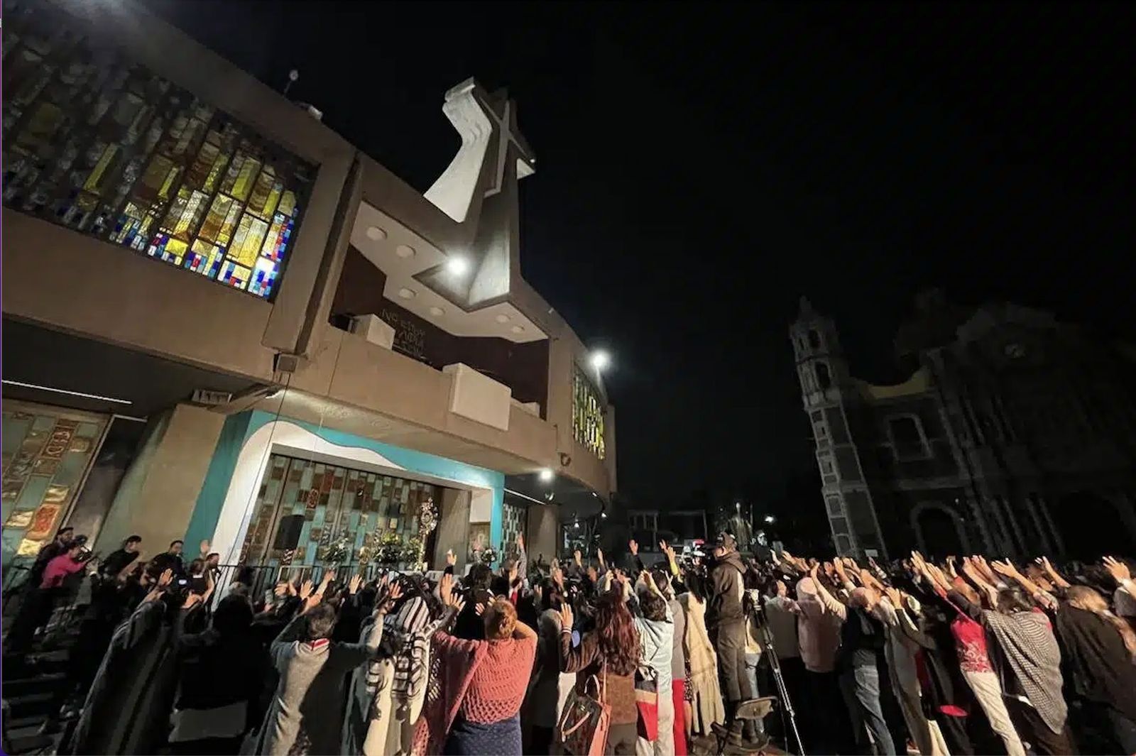 Velada de oración en la basílica de Guadalupe
