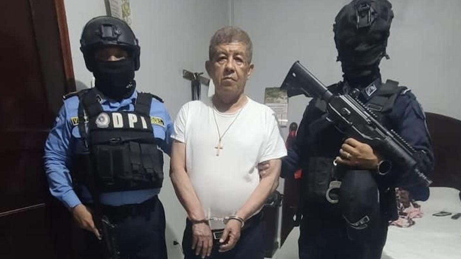 Detención de Adán Fúnez