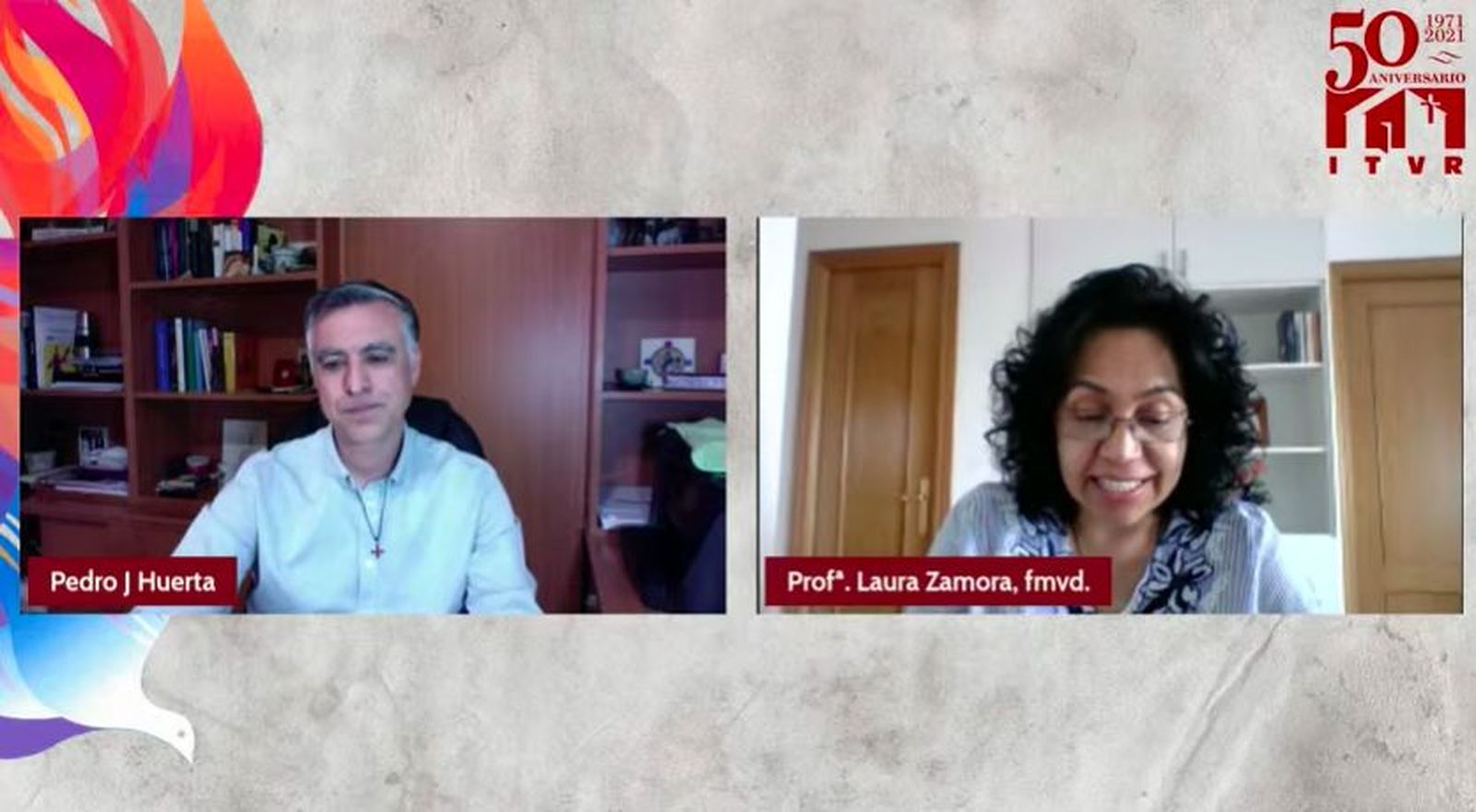 Pedro Huerta, con la moderadora del acto