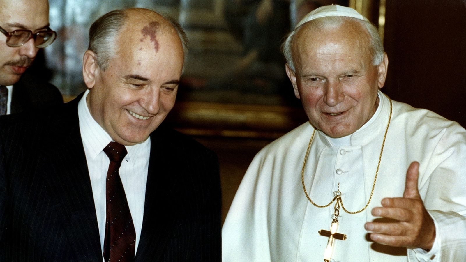 Mijaíl Gorvachov y Juan Pablo II