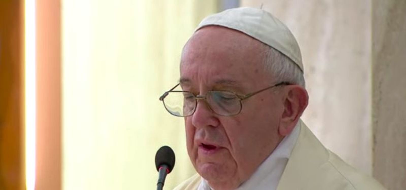 El Papa critica la “religión de prescripciones” que “quita la libertad” a los cristianos