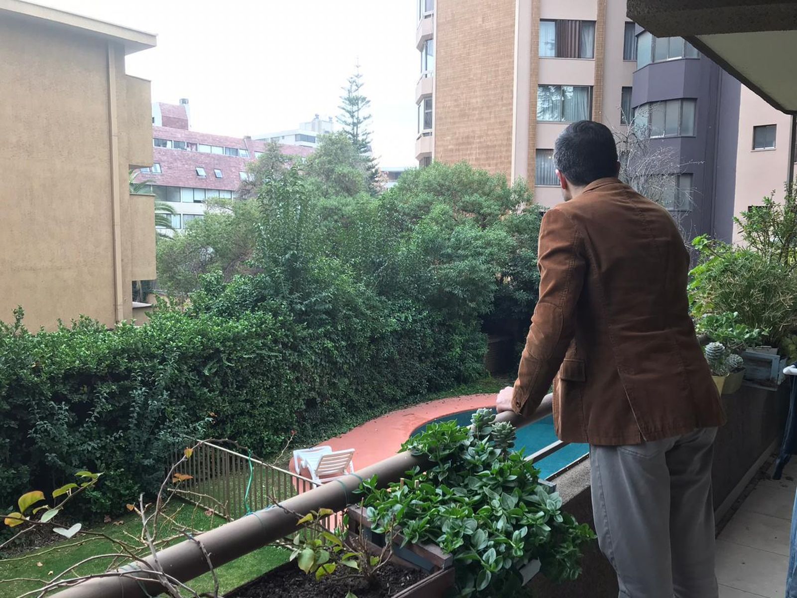 Miguel G. F. desde su casa