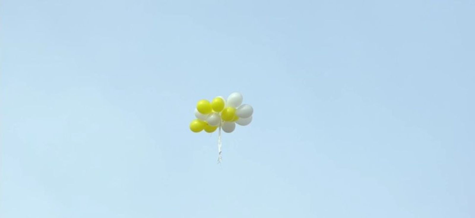 Globos de paz en el cielo de Roma