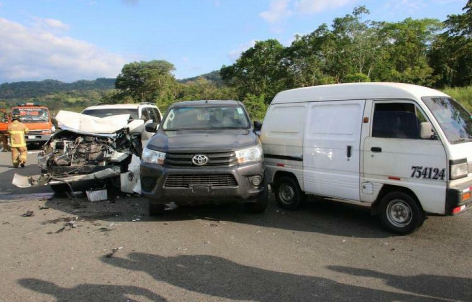 El cardenal Lacunza, ileso de un triple accidente de tráfico