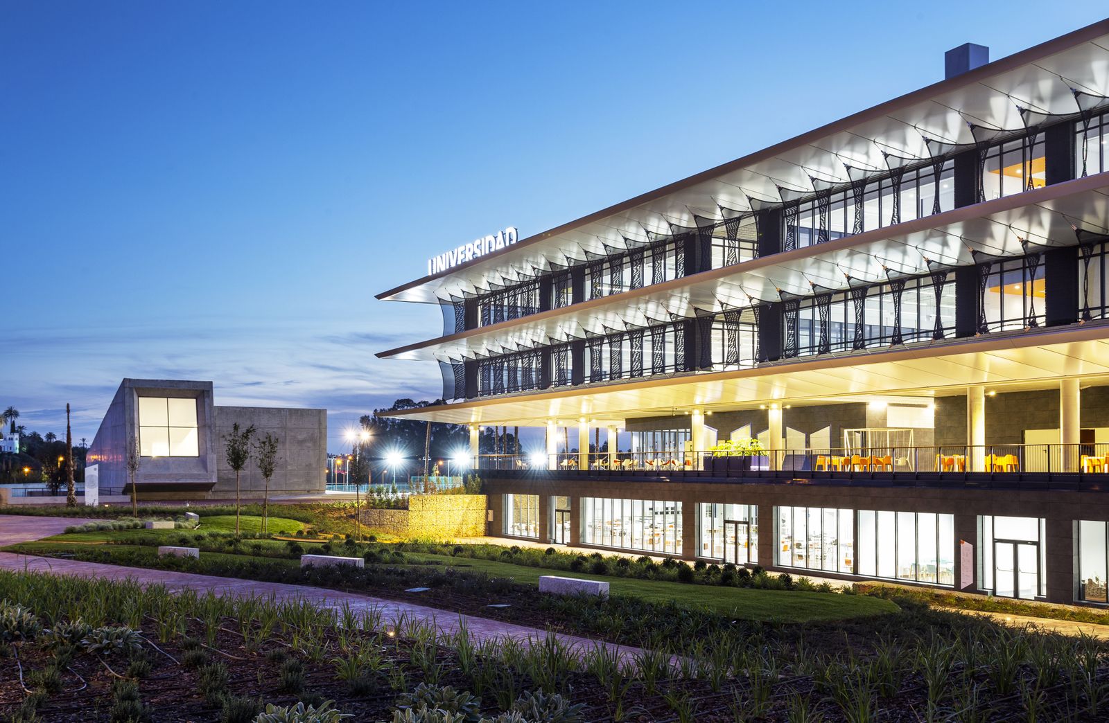 Campus de la Universidad Loyola en Sevilla