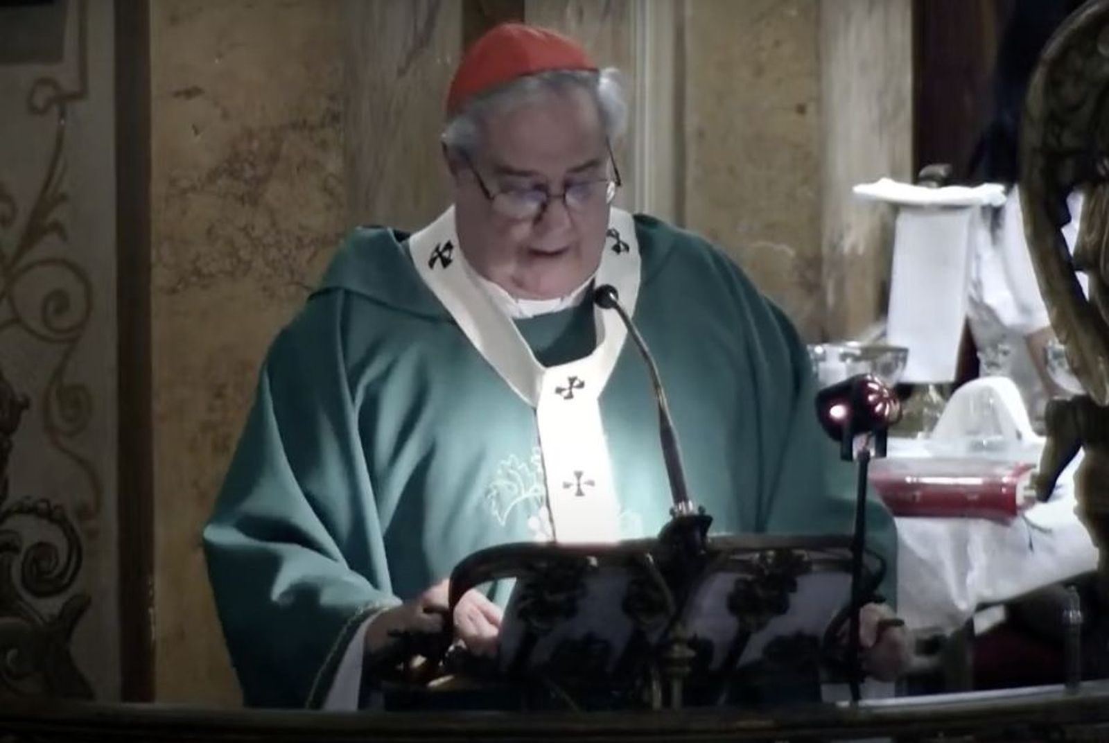 Rossi, durante la homilía