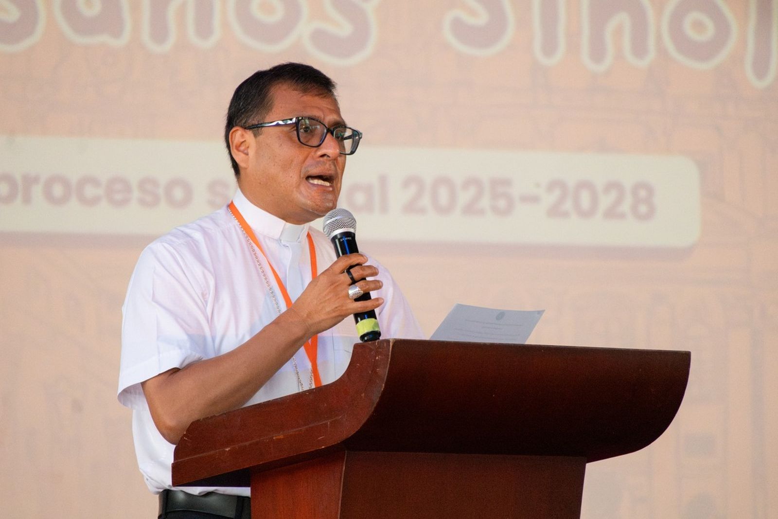 Monseñor Edinson Farfán, obispo de Chiclayo - Perú