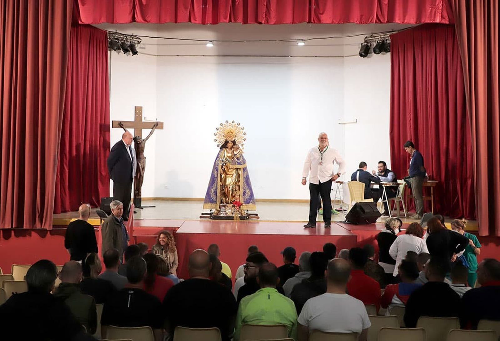 La Virgen, en el centro penitenciario
