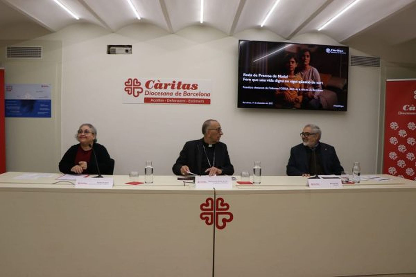 Amèlia de Juan, Juan José Omella y Eduard Sala