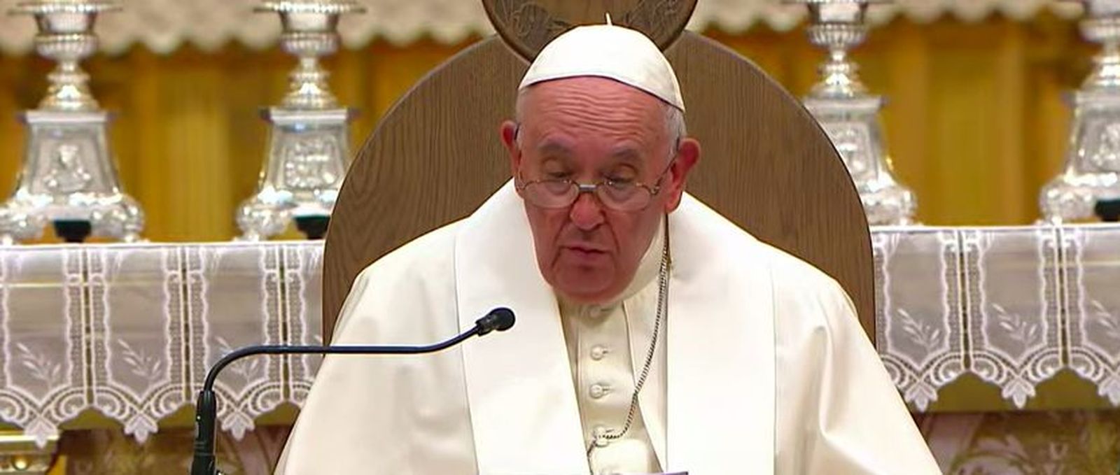 Vísperas del Papa en Notre Dame