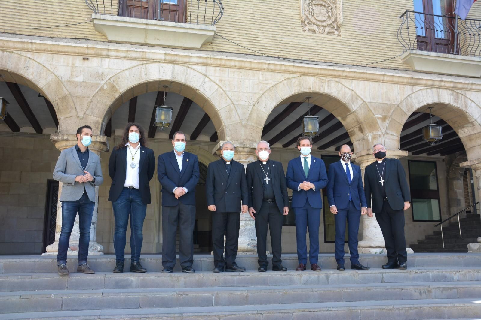 El Nuncio y Pérez Pueyo, en el Ayuntamiento de Basrbastro