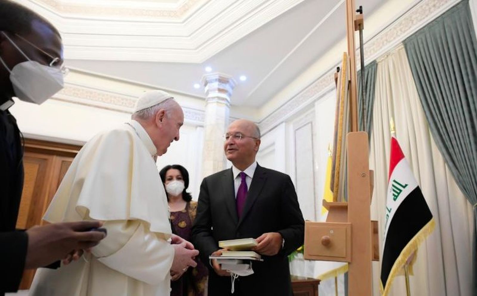 Francisco, con el presidente de Irak