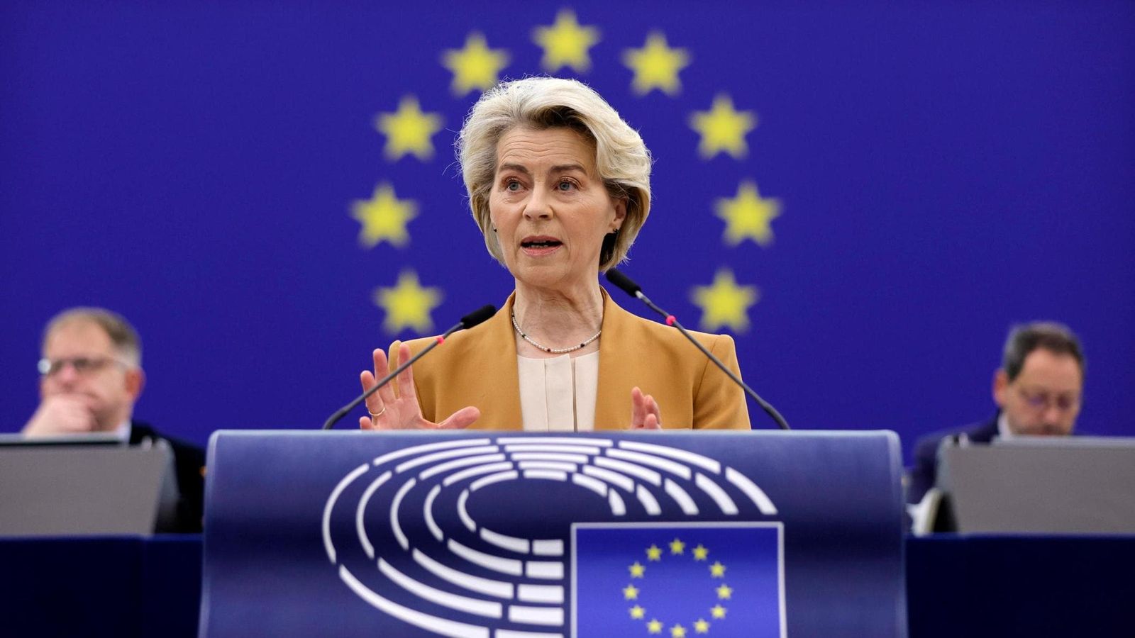 Úrsula Von Der Leyen, complaciente con el M.A.L.