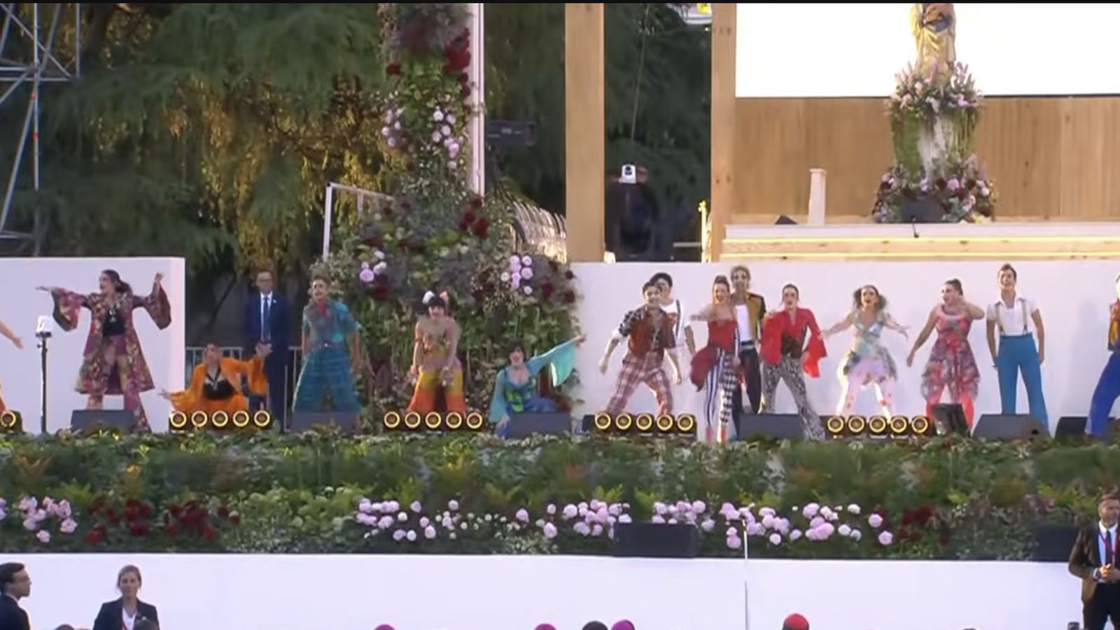Godslpell en la plaza de Lima