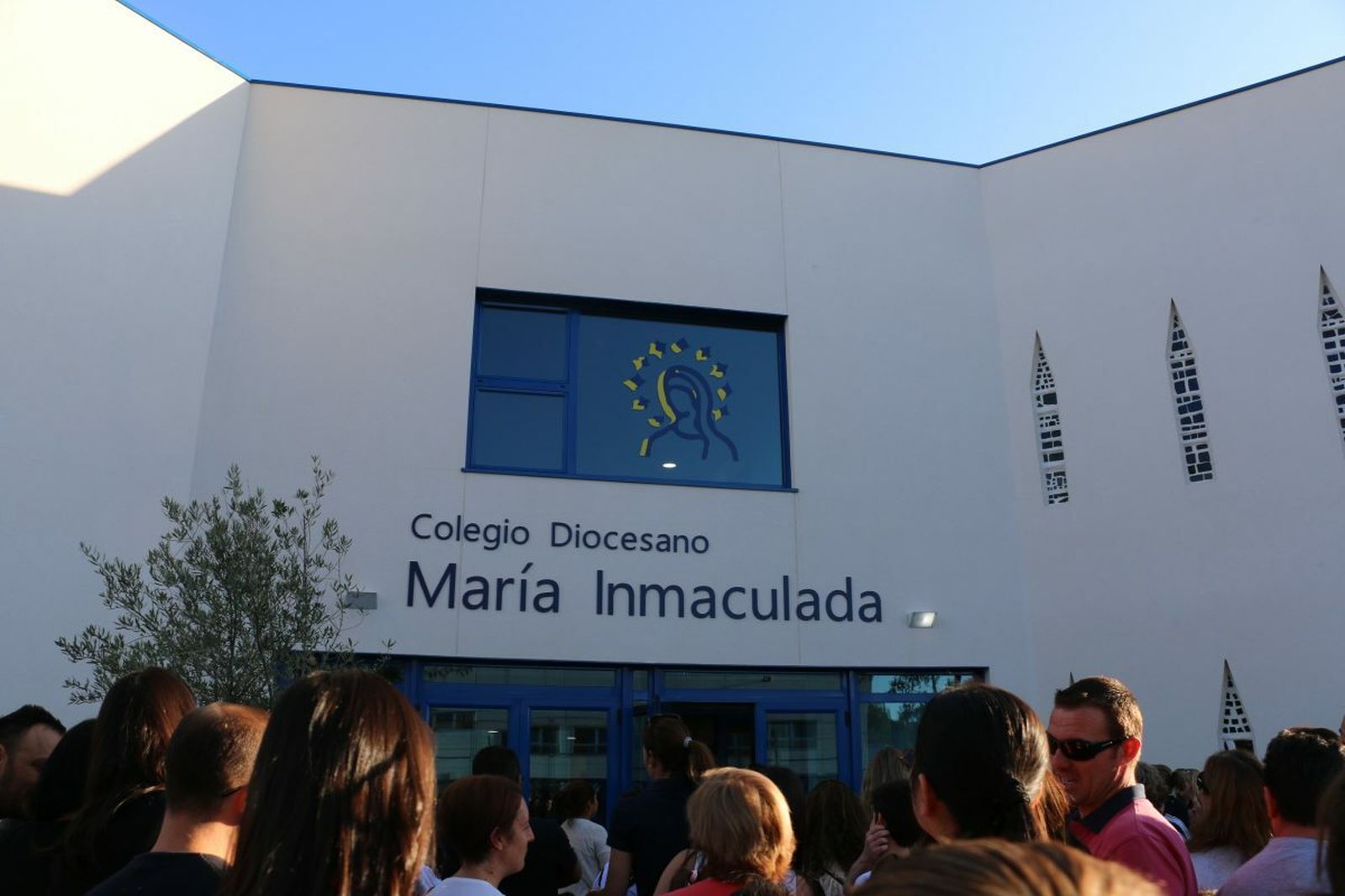 Inauguración del Colegio Diocesano de María Inmaculada