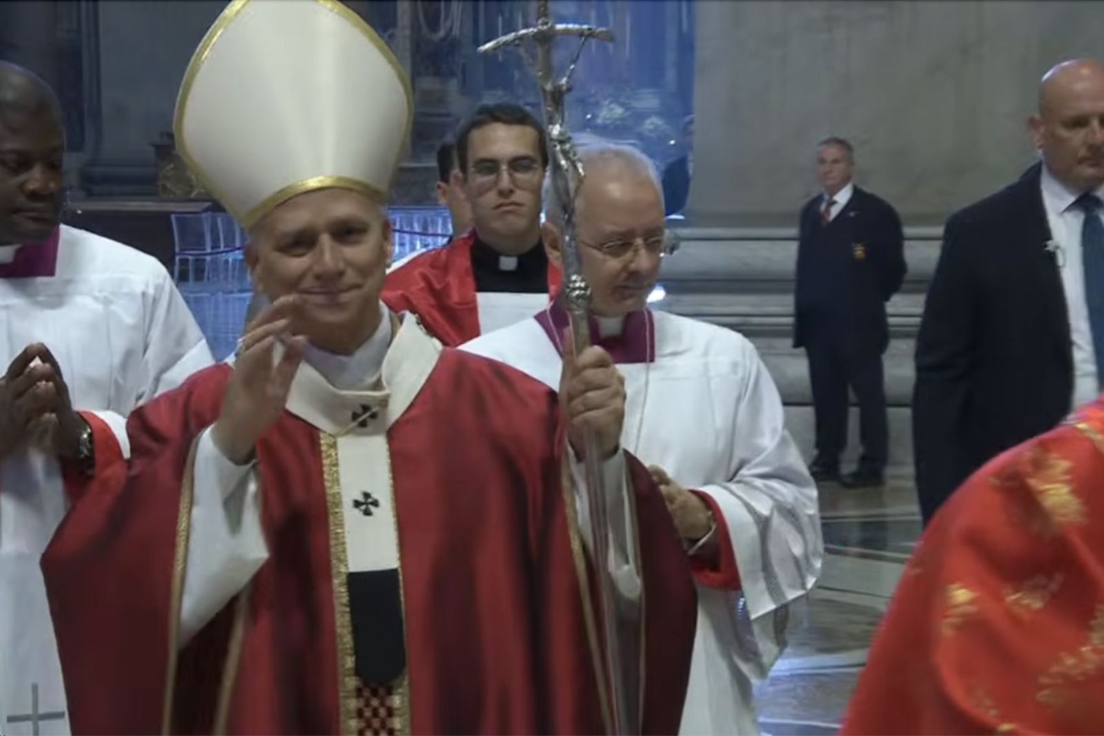 El Papa, en la misa por Francisco