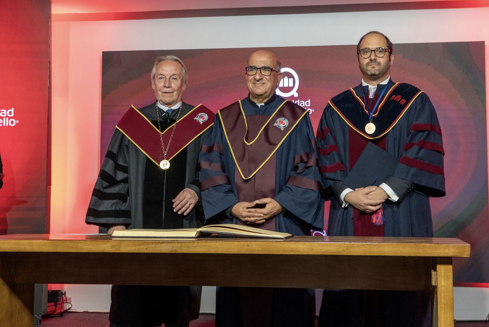 Cardenal Fernando Chomali, doctor 'honoris causa'