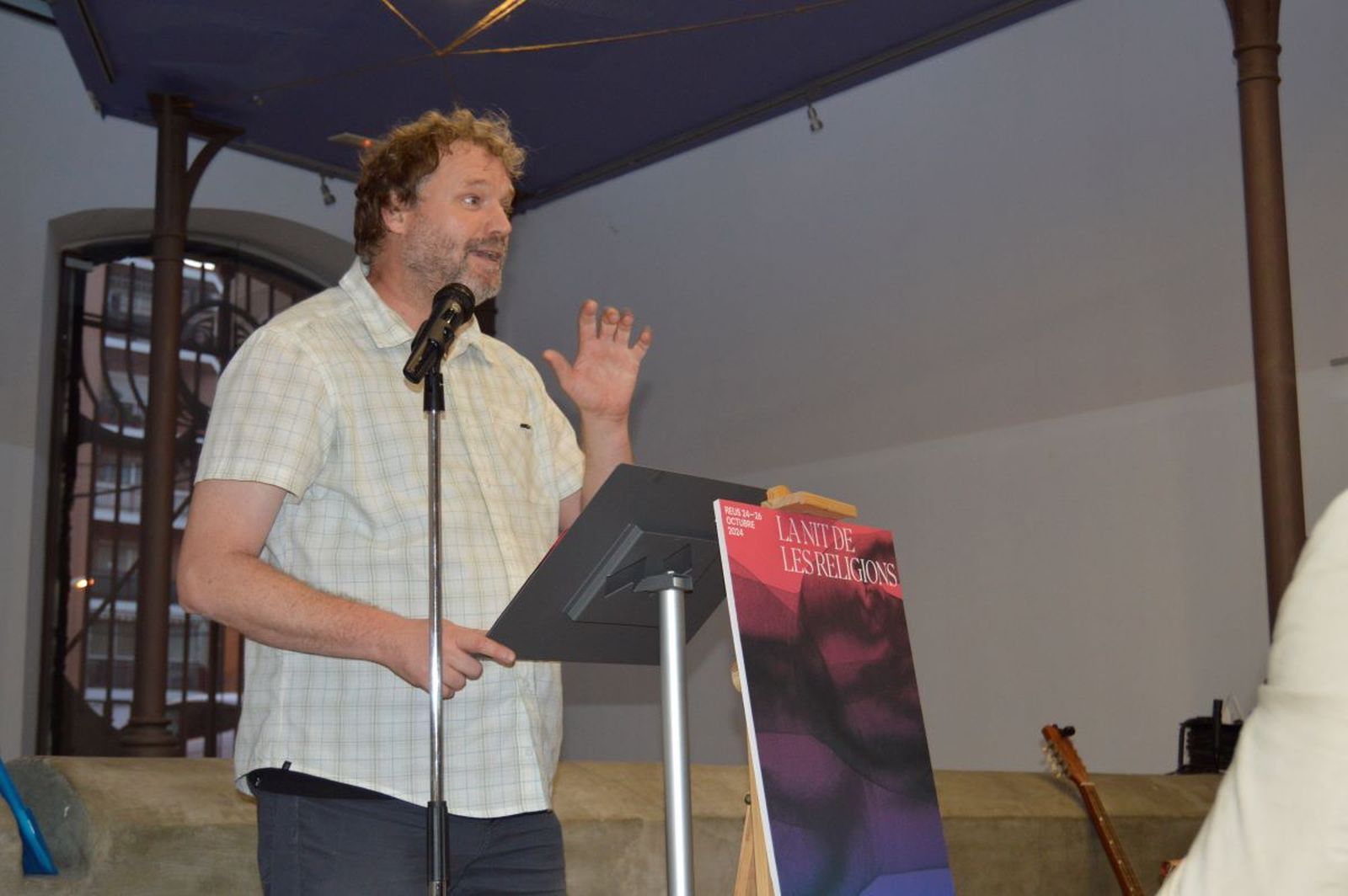 Arnau Oliveres en la inauguración de la Noche de las Religiones, en Reus
