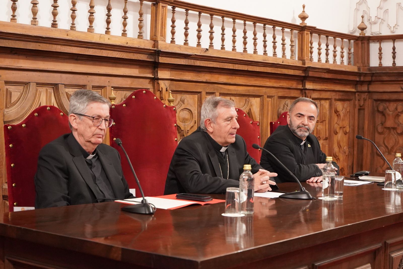 Intervención del obispo y Gran Canciller José Luis Retana Gozalo
