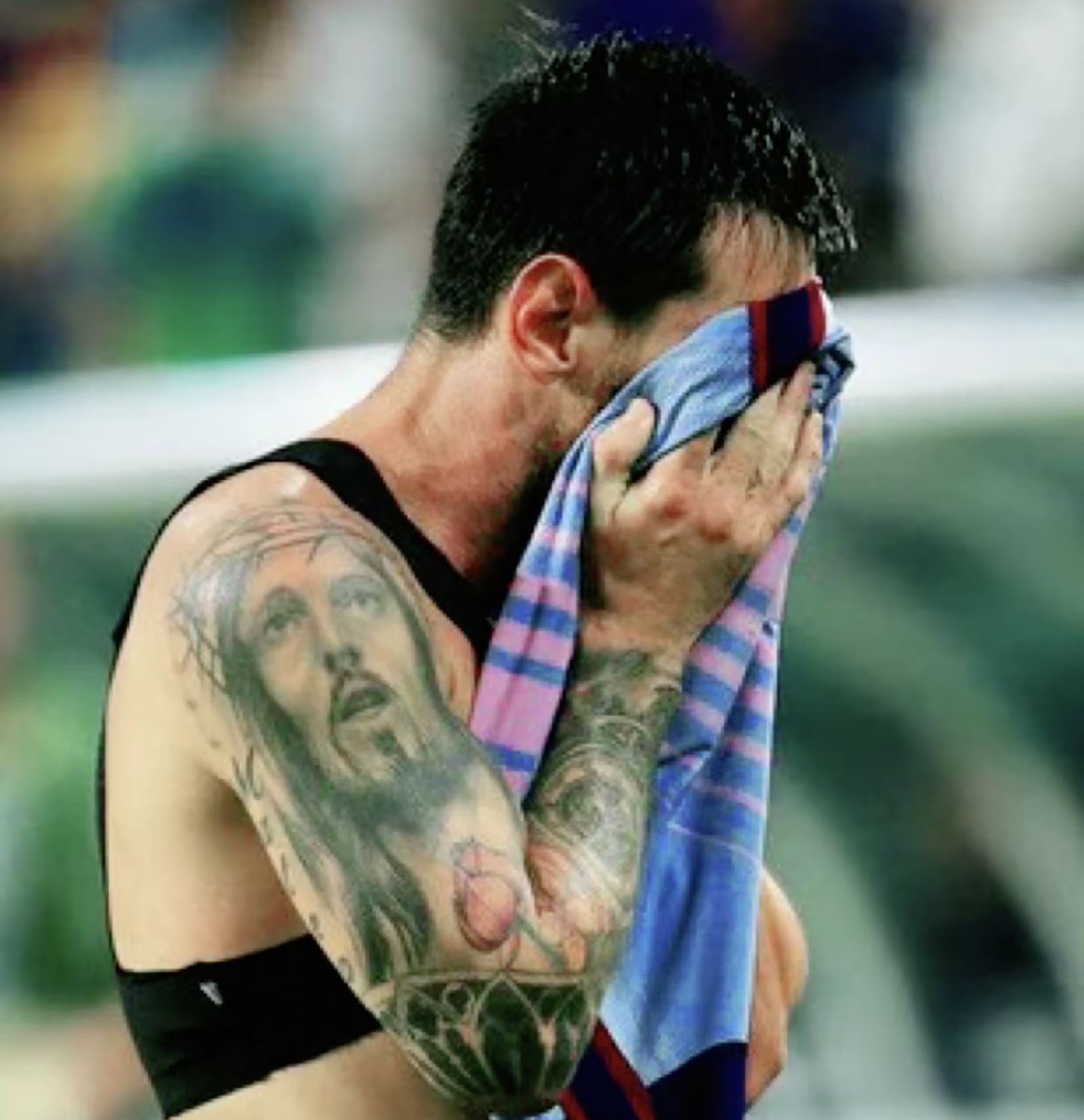 El Cristo tatuado de Messi