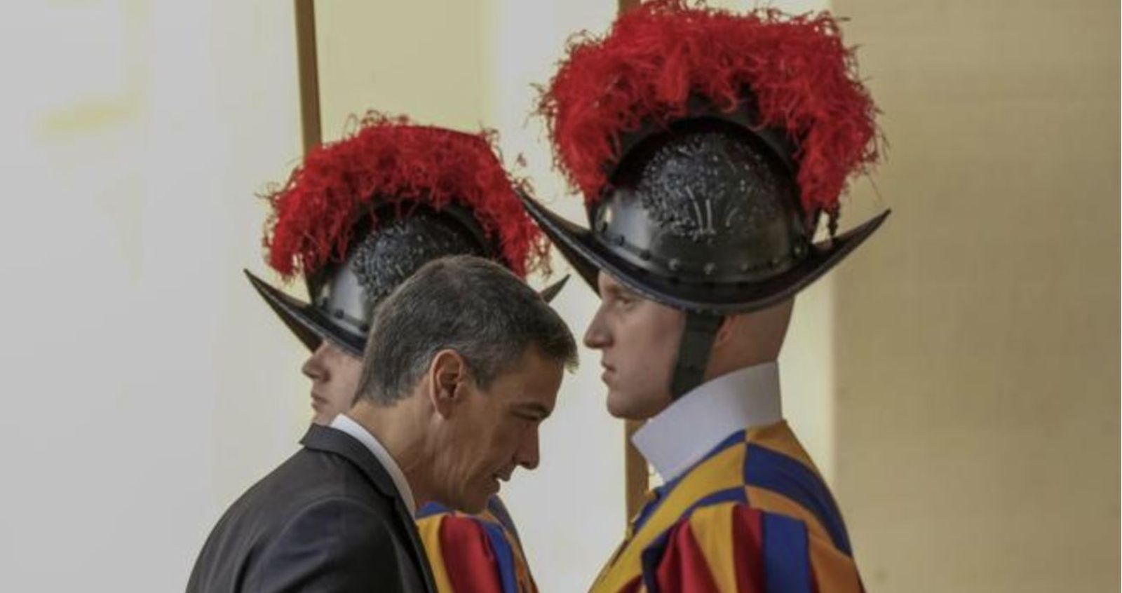 Pedro Sánchez, a su llegada al Vaticano