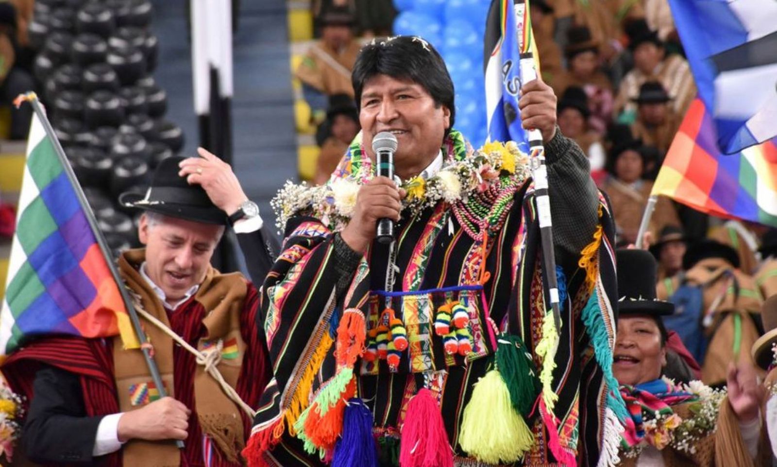 Evo gana las elecciones en Bolivia