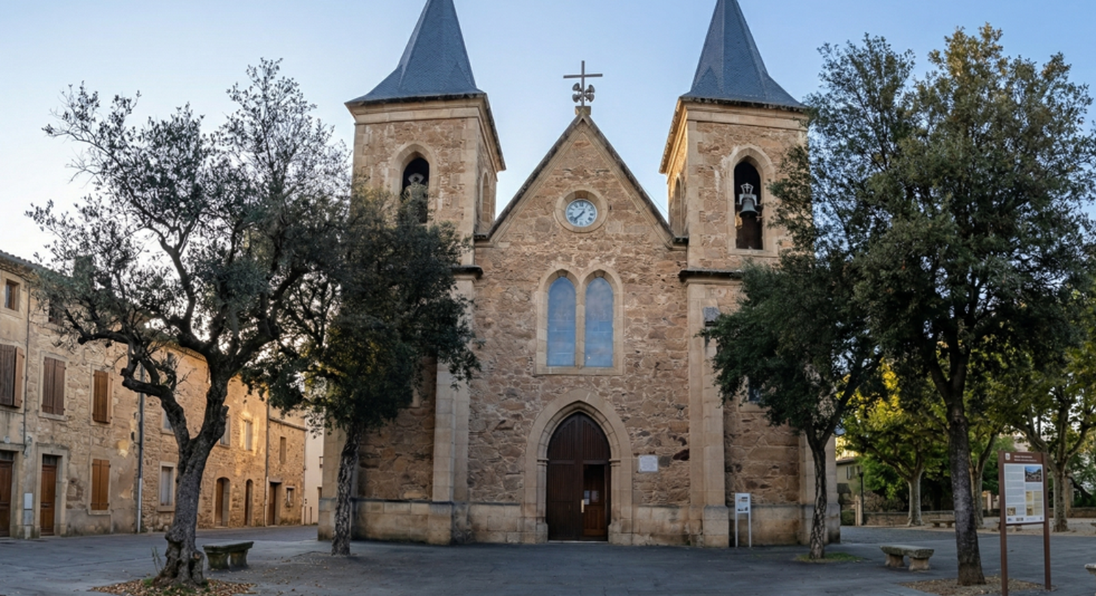 Vista exterior de la Iglesia de Fontei.