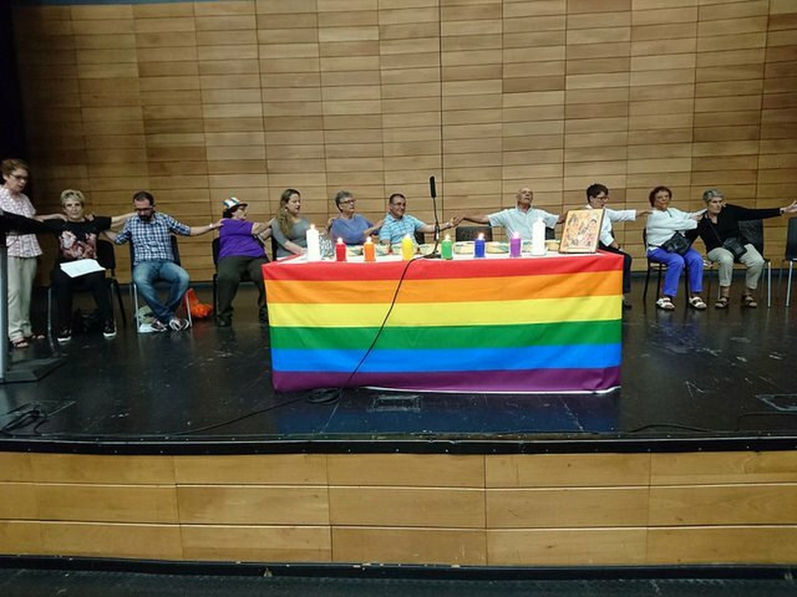 Imposición de manos inclusiva