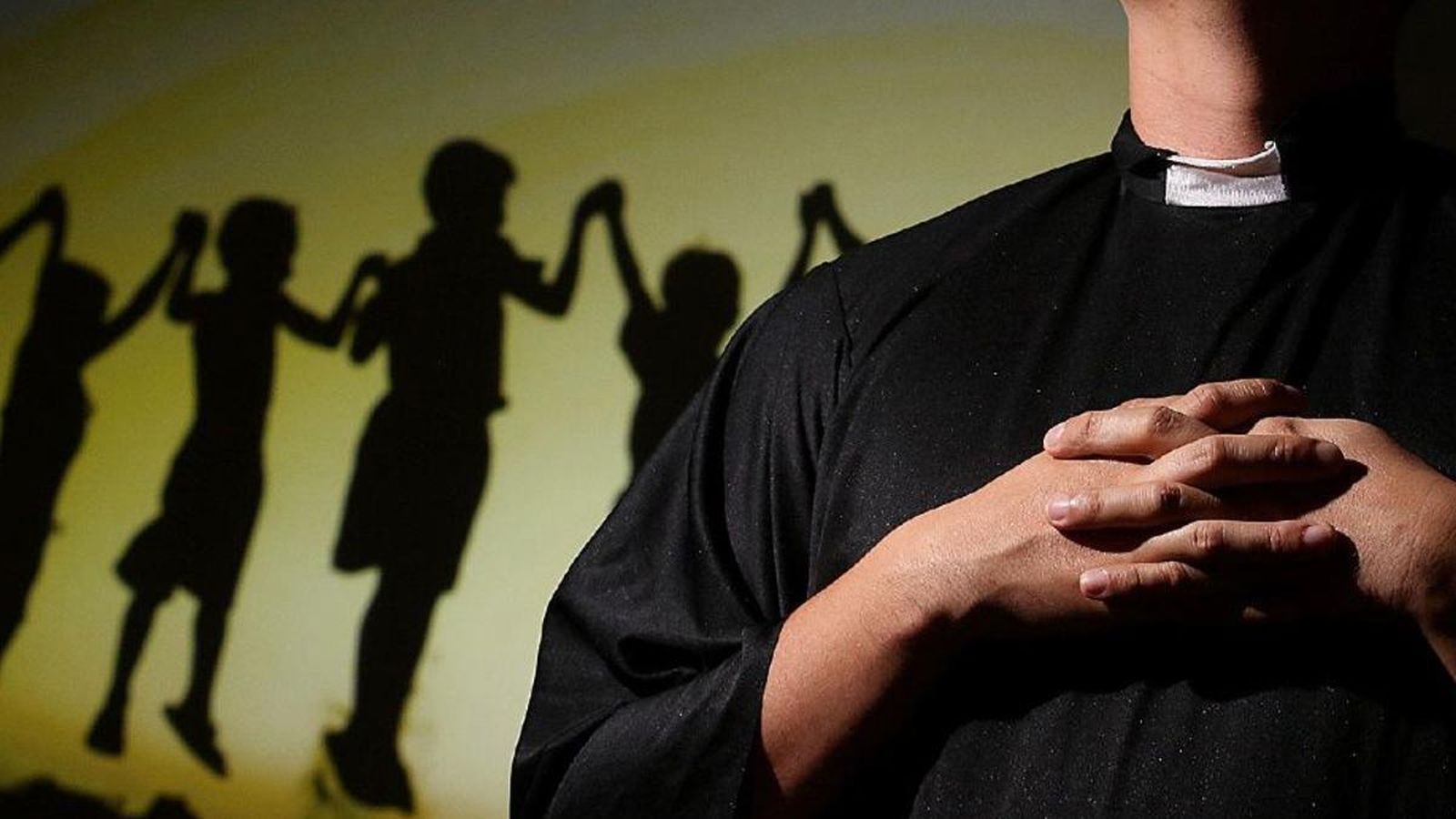 Pederastia sacerdotal