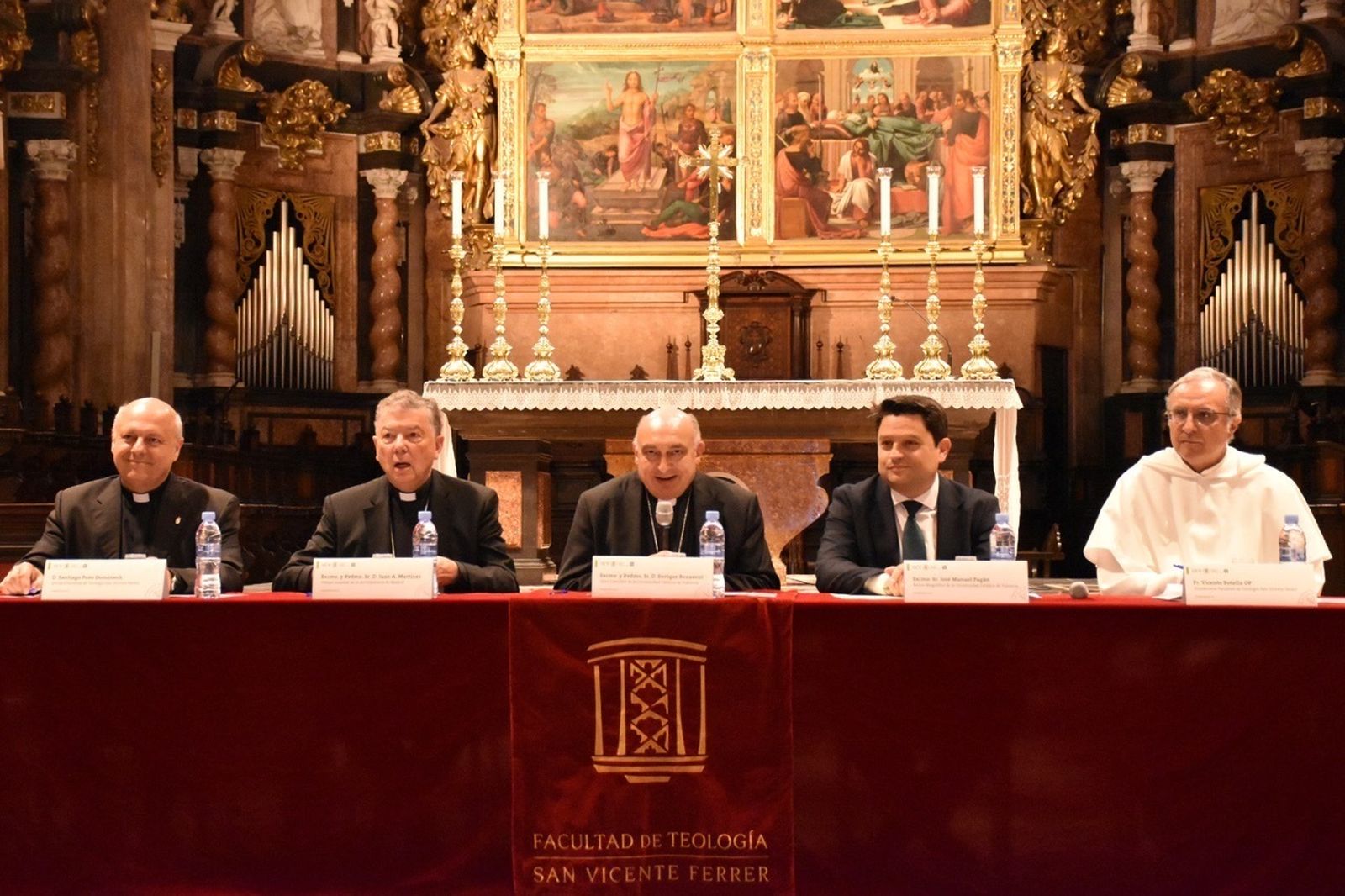 Presentación en la UCV del libro homenaje a Juan Miguel Díaz Rodelas