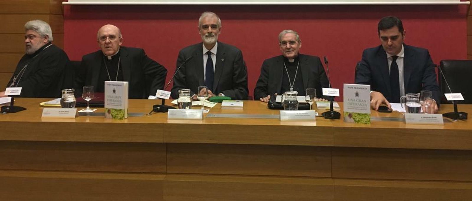 Policarpo, Osoro, Julio L. Martínez, sj., Sistach y Gisotti