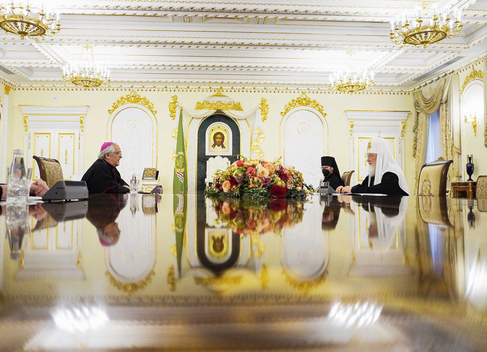 Kirill recibe al Nuncio del Papa en Rusia