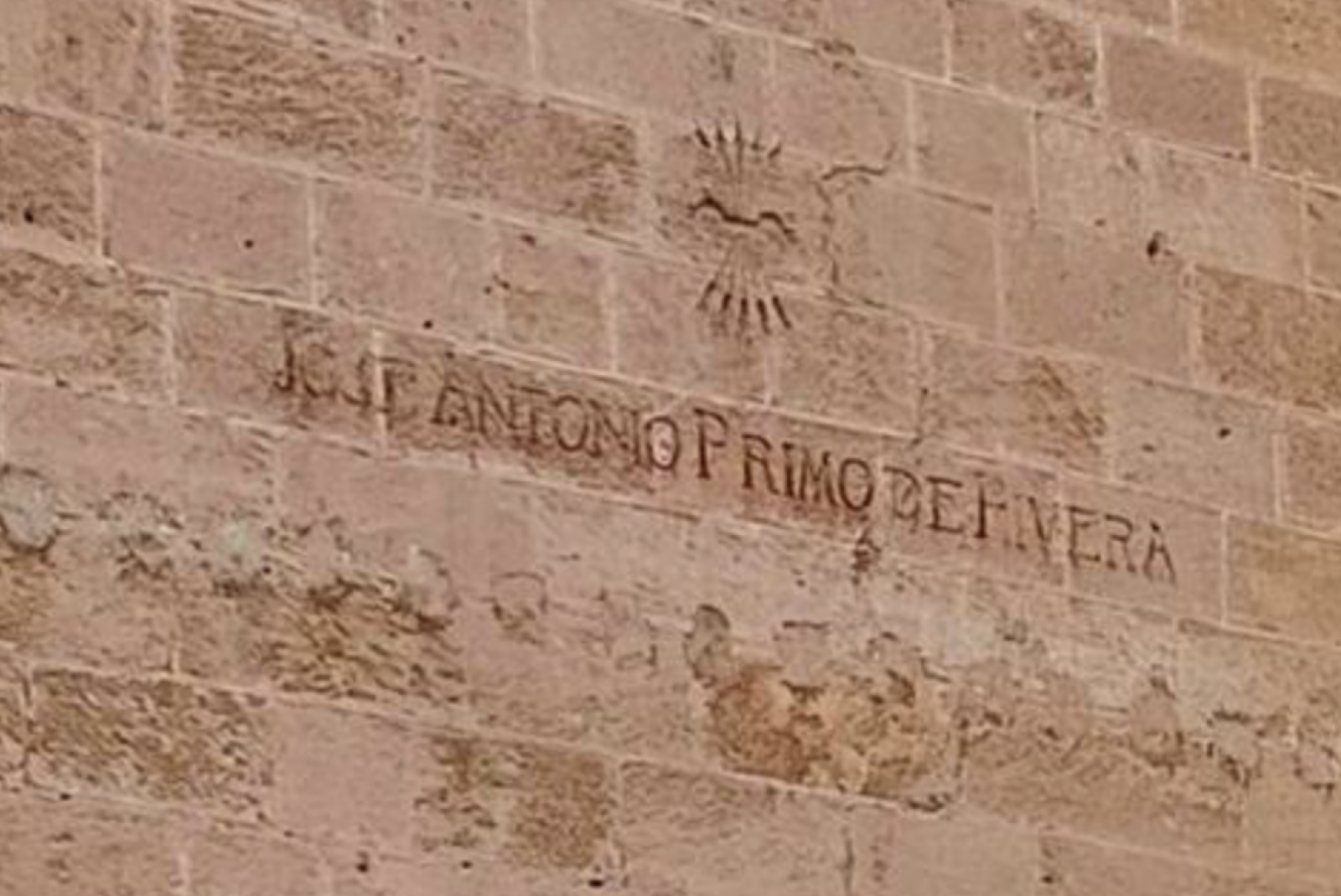 Inscripción en la catedral de Almería
