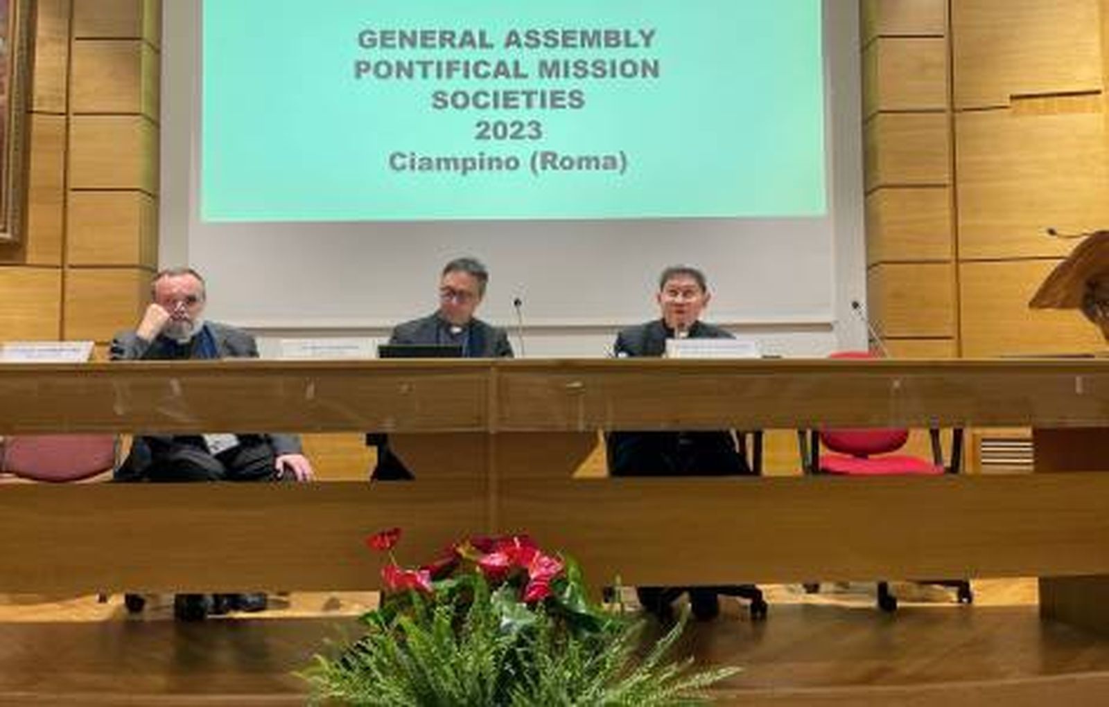 Cardenal Tagle en la Asamblea de las OMP