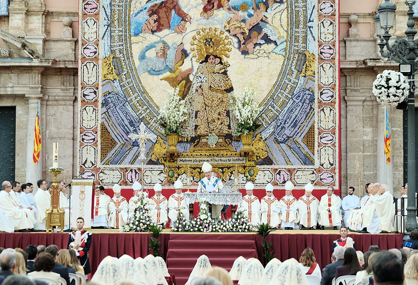 Benavent, y la Virgen de los Desamparados