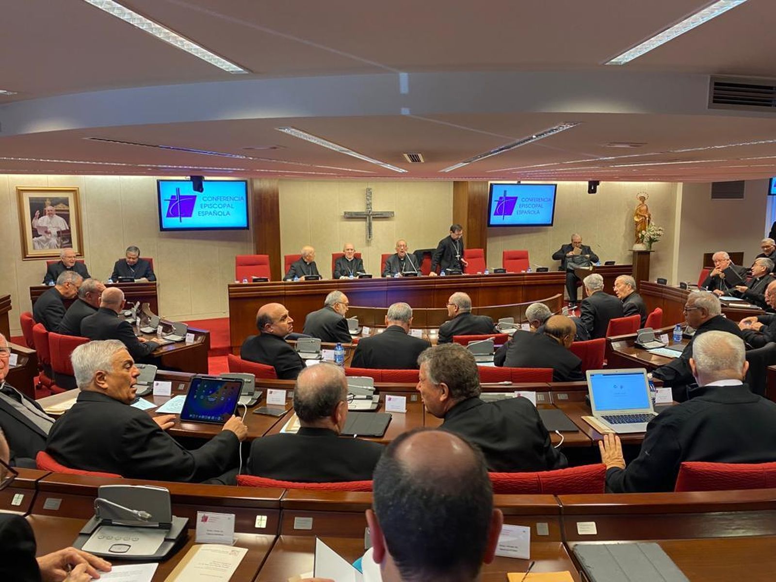 Plenaria de la CEE de hoy