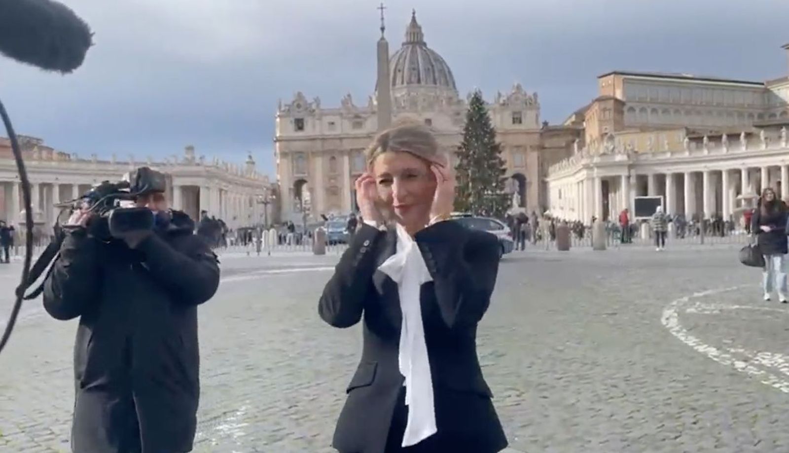 Yolanda Díaz en la Plaza de San Pedro