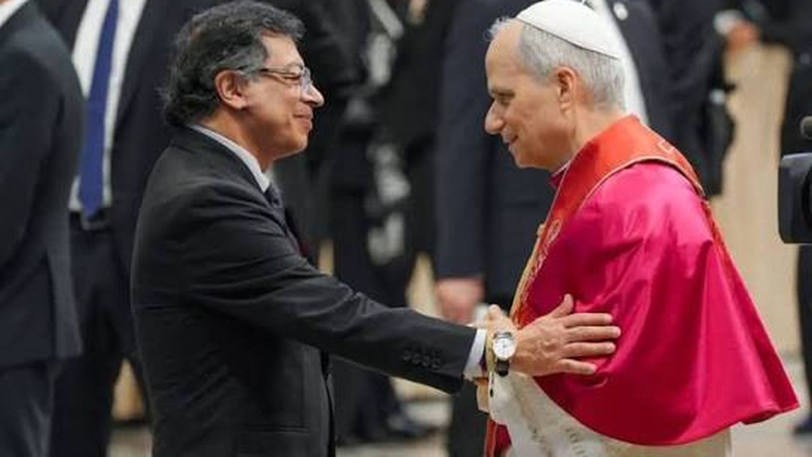 Petro saluda al nuevo papa