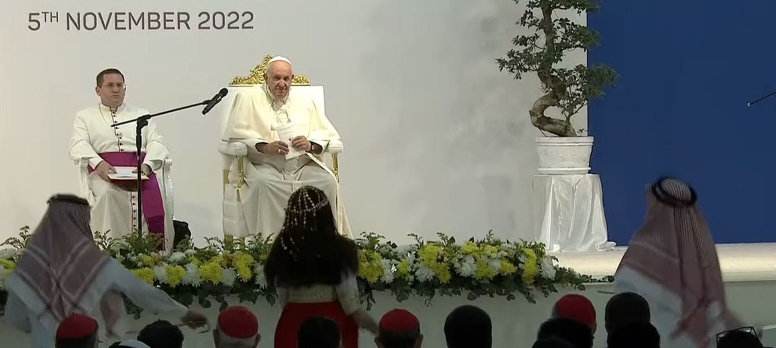 Baile ante el Papa