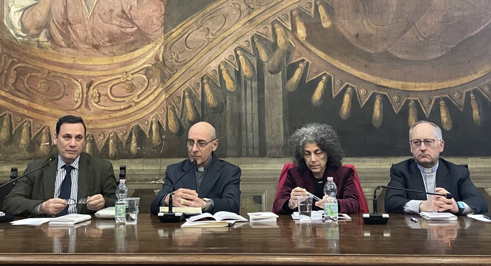 Presentación del libro del Papa sobre la poesía