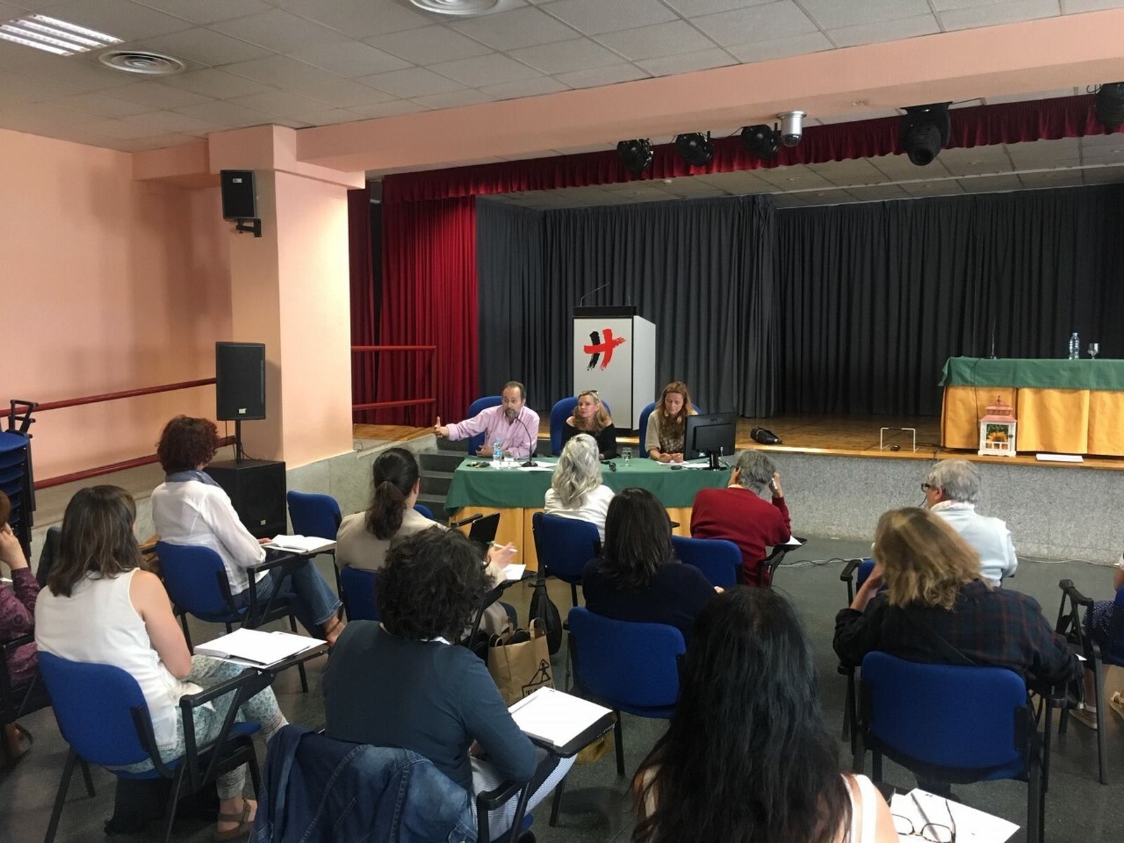 Taller sobre testimonios de pederastia en el CEHS