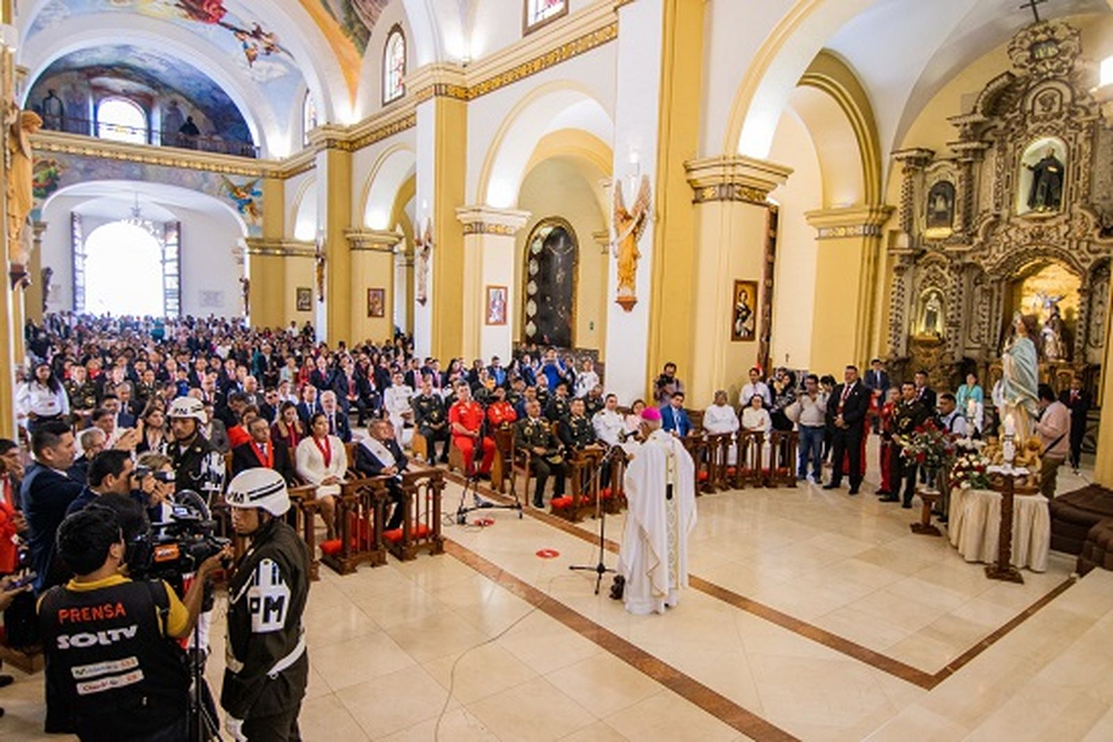 Perú celebra 202 años de independencia