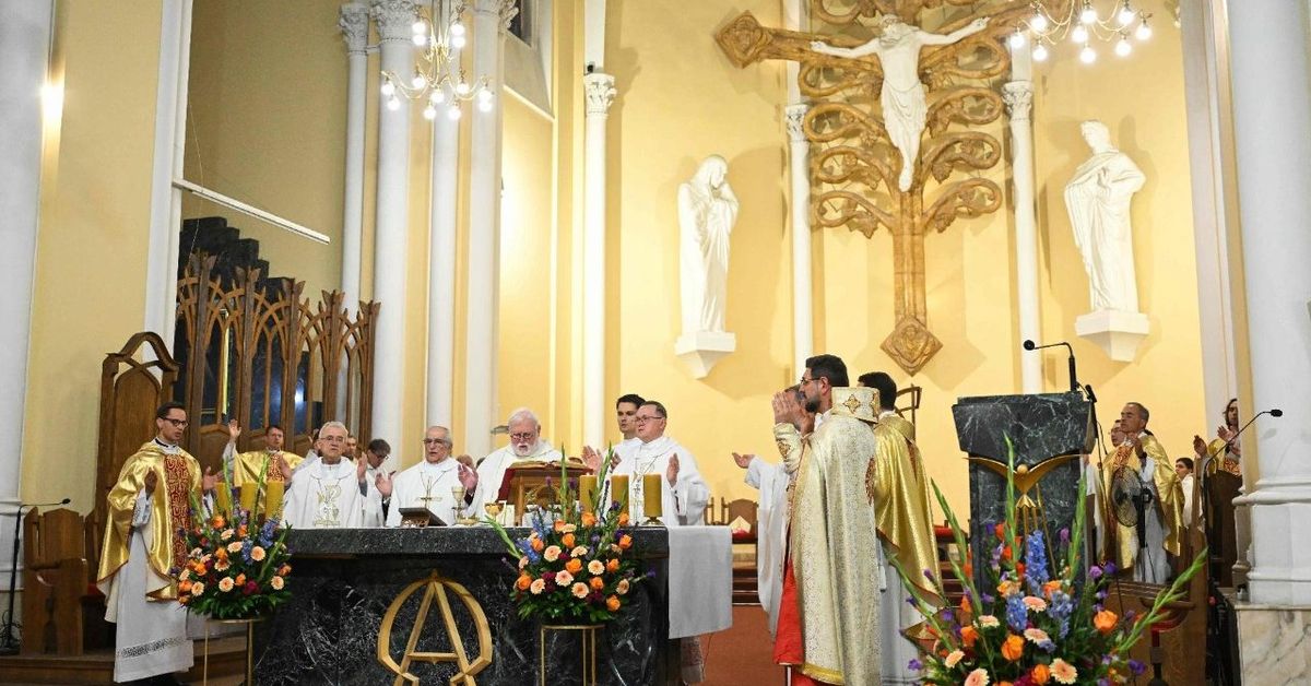 Vatican Official Urges Catholic Church in Russia to Build Bridges for Peace