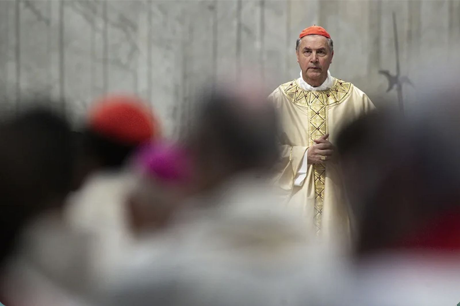 El cardenal Fernández Artime